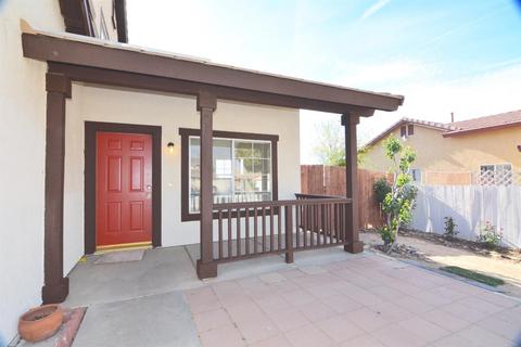 15200 Lake St, Adelanto, CA 92301 photo 3