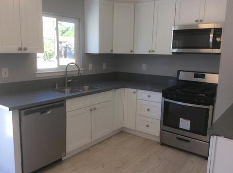 10628 Locust Ave, Hesperia, CA 92345 photo 4