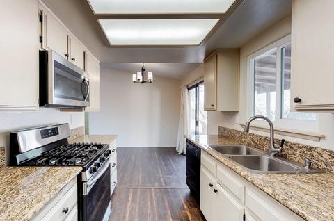 7565 Maple Ave, Hesperia, CA 92344 photo 8