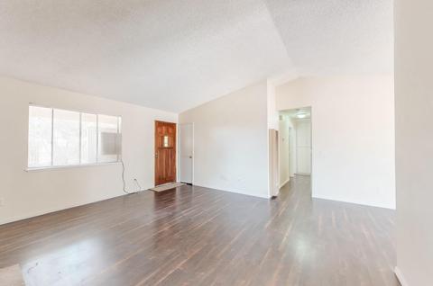 7565 Maple Ave, Hesperia, CA 92344 photo 3