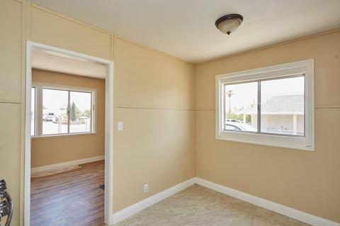 5954 Morongo Rd, Twentynine Palms, CA 92277 photo 10