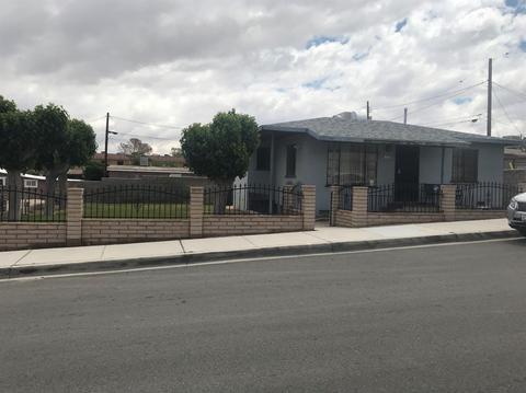 600 E Fredricks St, Barstow, CA 92311 photo 1
