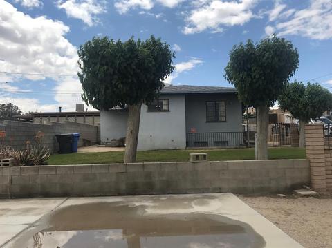 600 E Fredricks St, Barstow, CA 92311 photo 4