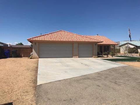 22428 Gold Bar Ct, Apple Valley, CA 92307 photo 2