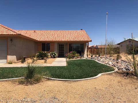 22428 Gold Bar Ct, Apple Valley, CA 92307 photo 3