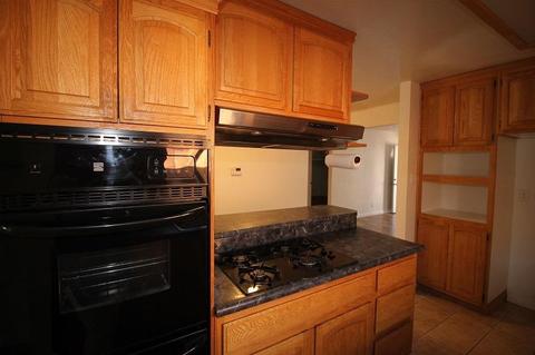 1229 E Navajo St, Barstow, CA 92311 photo 12