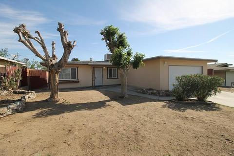 1229 E Navajo St, Barstow, CA 92311 photo 3