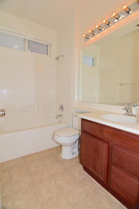 11192 Shanandoah St, Adelanto, CA 92301 photo 16