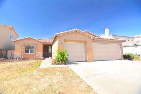 11192 Shanandoah St, Adelanto, CA 92301 photo 2