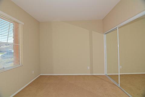 11192 Shanandoah St, Adelanto, CA 92301 photo 14