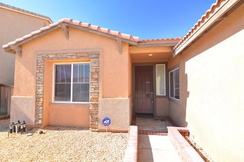 11192 Shanandoah St, Adelanto, CA 92301 photo 3