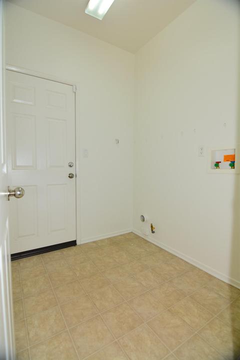 11192 Shanandoah St, Adelanto, CA 92301 photo 27