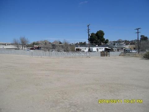 18860 Symeron Rd, Apple Valley, CA 92307 photo 17
