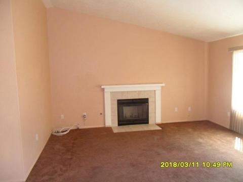 18860 Symeron Rd, Apple Valley, CA 92307 photo 4