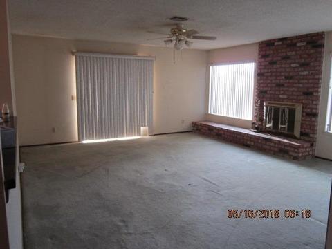 15242 Orange St, Hesperia, CA 92345 photo 3