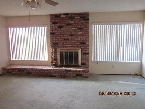15242 Orange St, Hesperia, CA 92345 photo 4