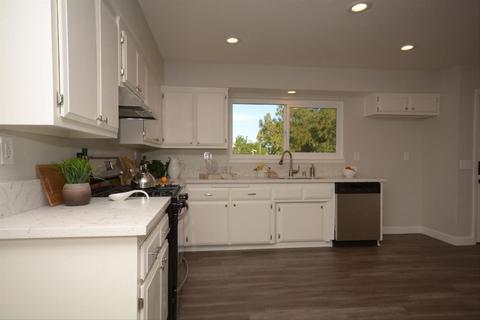 12815 Tamiani Rd, Apple Valley, CA 92308 photo 10