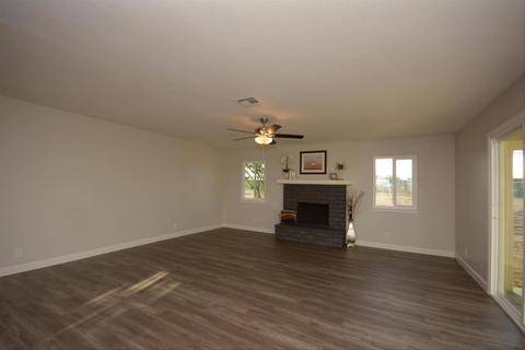 12815 Tamiani Rd, Apple Valley, CA 92308 photo 7