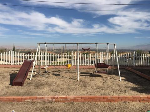 16998 Lorene Ct, Victorville, CA 92395 photo 51