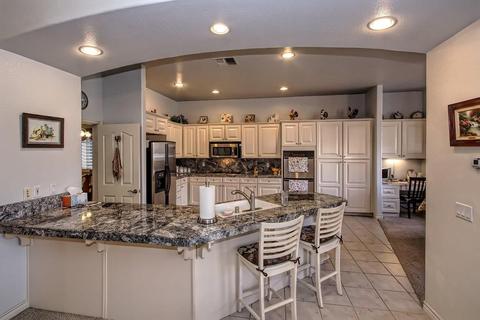 19230 Kanbridge St, Apple Valley, CA 92308 photo 2
