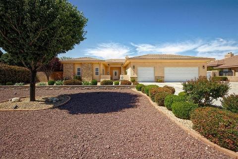 19230 Kanbridge St, Apple Valley, CA 92308 photo 1