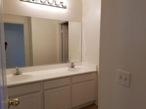 11685 Villa St, Adelanto, CA 92301 photo 37