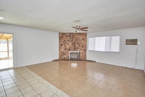 9914 Locust Ave, Hesperia, CA 92345 photo 15