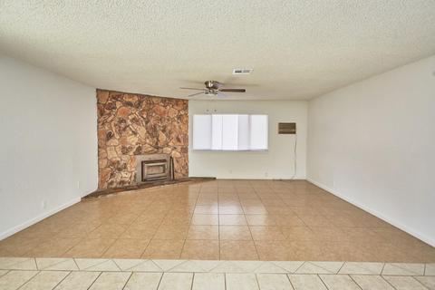 9914 Locust Ave, Hesperia, CA 92345 photo 14