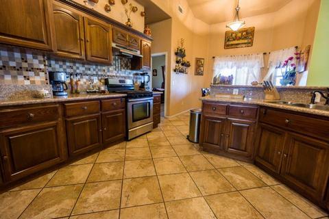 13090 Blanco Rd, Pinon Hills, CA 92372 photo 2