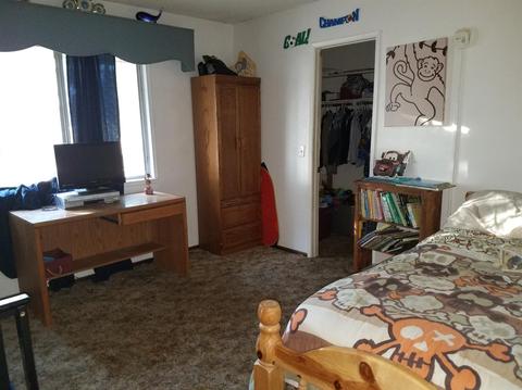 Undisclosed, Apple Valley, CA 92307 photo 9