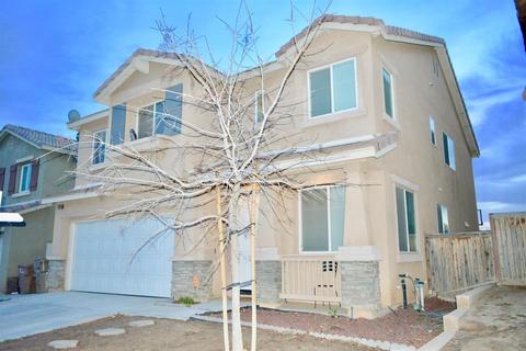 14153 Rachel St, Hesperia, CA 92345 photo 2