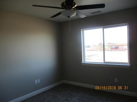 16235 Cactus St, Hesperia, CA 92345 photo 31