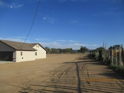 16235 Cactus St, Hesperia, CA 92345 photo 5