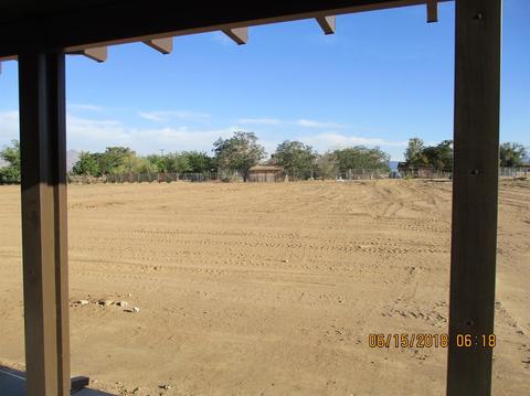 16235 Cactus St, Hesperia, CA 92345 photo 9