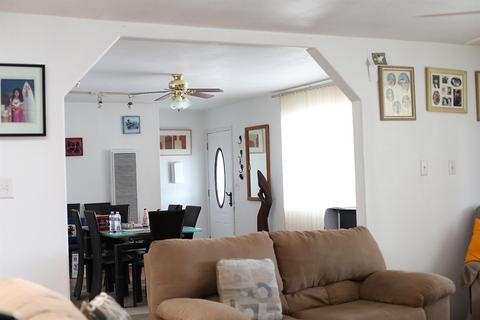 37501 Ables St, Lucerne Valley, CA 92356 photo 6