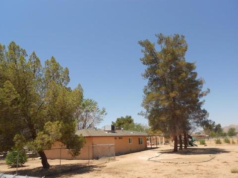 Undisclosed, Apple Valley, CA 92307 photo 18