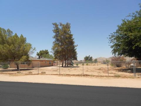 Undisclosed, Apple Valley, CA 92307 photo 20