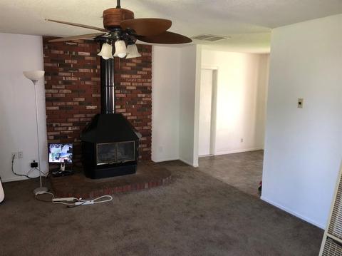 15167 Mauna Loa St, Hesperia, CA 92345 photo 4