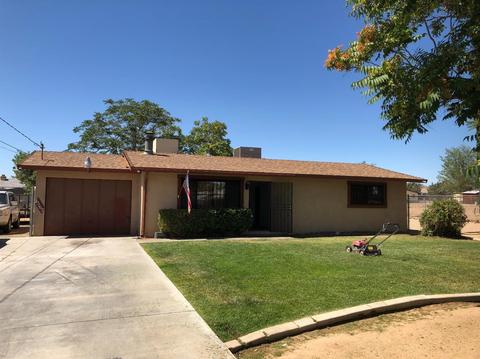 15167 Mauna Loa St, Hesperia, CA 92345 photo 2
