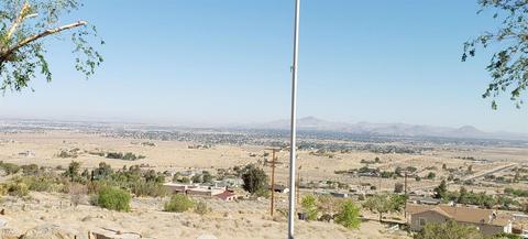 9037 Pauhaska Rd, Apple Valley, CA 92308 photo 6