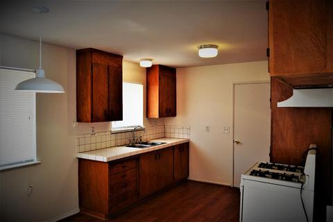 37154 Camarillo Ave, Barstow, CA 92311 photo 2