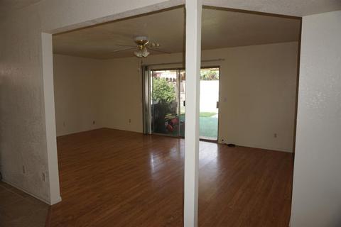 408 Oakmont Dr, Barstow, CA 92311 photo 5