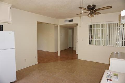 408 Oakmont Dr, Barstow, CA 92311 photo 7