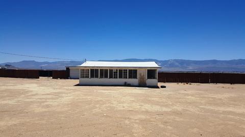 36325 Northside Rd, Lucerne Valley, CA 92356 photo 1