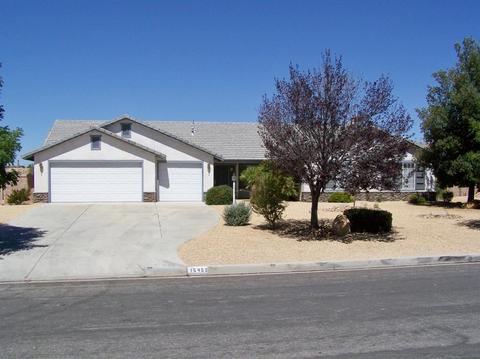 15452 Lookout Rd, Apple Valley, CA 92307 photo 1