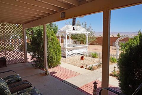22411 Hurons Ave, Apple Valley, CA 92307 photo 39