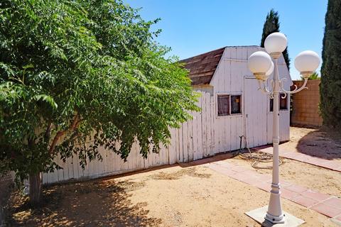 22411 Hurons Ave, Apple Valley, CA 92307 photo 33