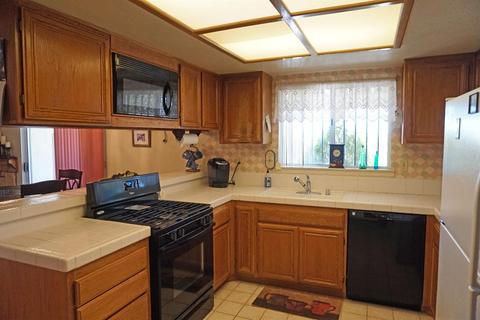 22411 Hurons Ave, Apple Valley, CA 92307 photo 11