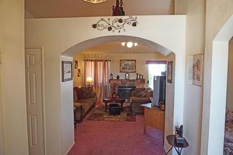 22411 Hurons Ave, Apple Valley, CA 92307 photo 7
