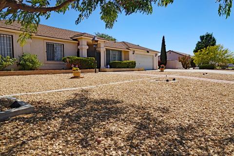22411 Hurons Ave, Apple Valley, CA 92307 photo 4